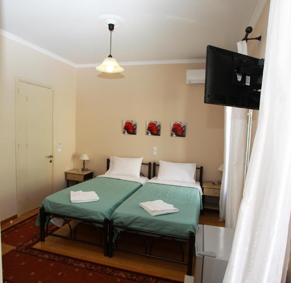 Lefcothea Guest Rooms ลักกา ภายนอก รูปภาพ